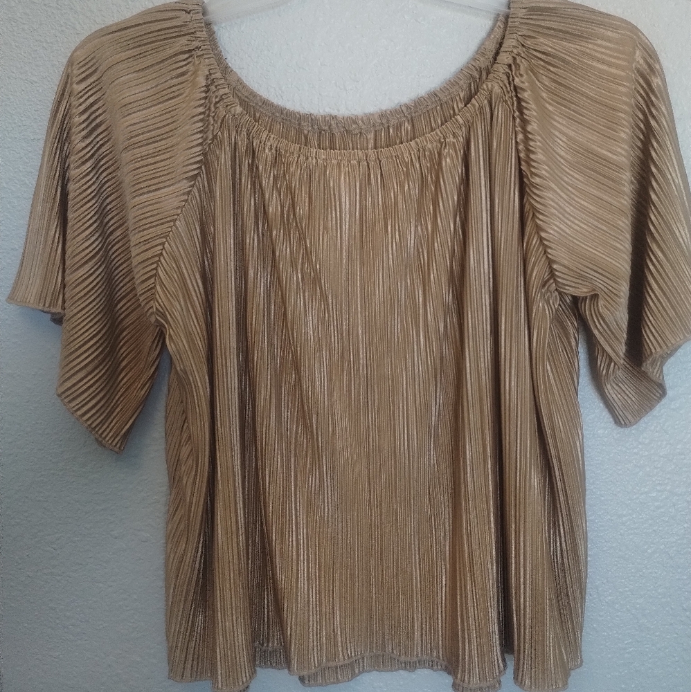 Gold flowy top